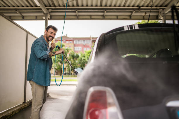 Best Garage Pressure Washing  in Schaumburg, IL